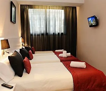 Hotel Hostemplo Sagrada Familia Barcelona 3*,  España