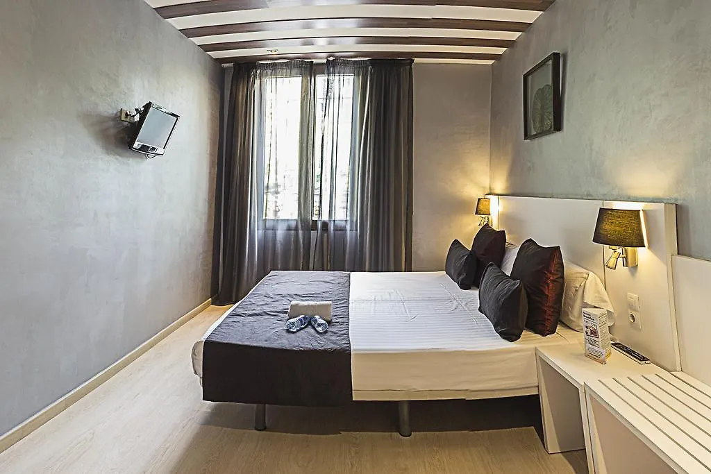 Guest house Hostemplo Sagrada Familia Hotel Barcelona