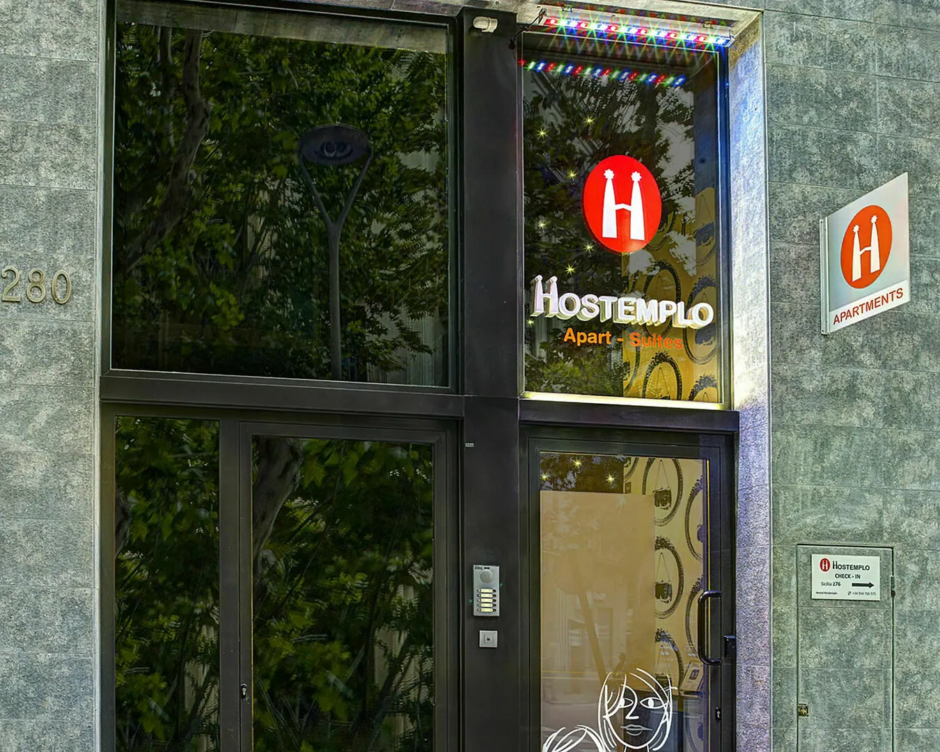 Отель Hostemplo Sagrada Familia Барселона Гостевой дом