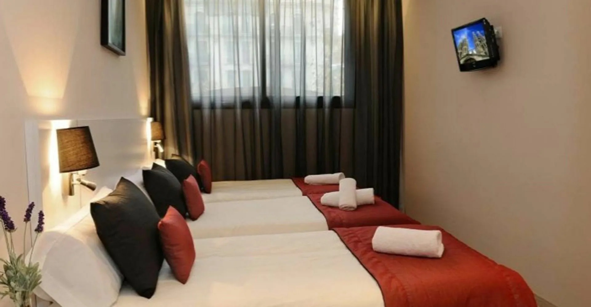 Hotel Hostemplo Sagrada Familia Barcelona
